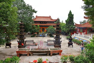 南充西山风景区南门