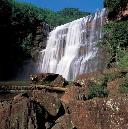 十丈洞大瀑布风景区