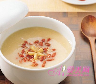 冬季喝粥防感冒 4款大米粥暖身防风寒 冬季喝粥防感冒 4款大米粥暖身防风寒